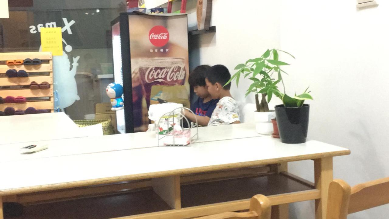 Hemei Homestay Homei Bagian luar foto