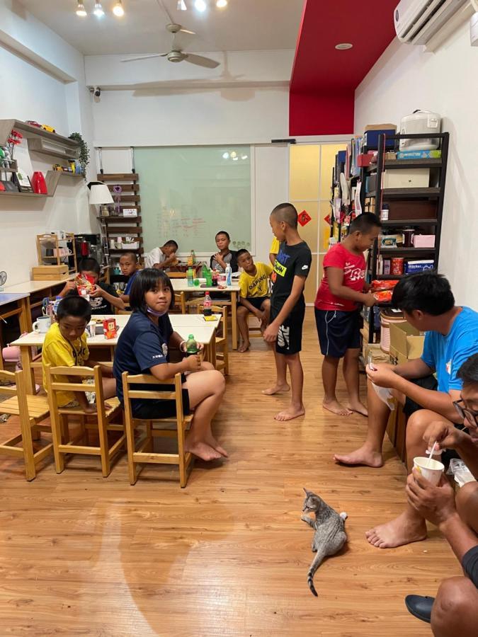 Hemei Homestay Homei Bagian luar foto